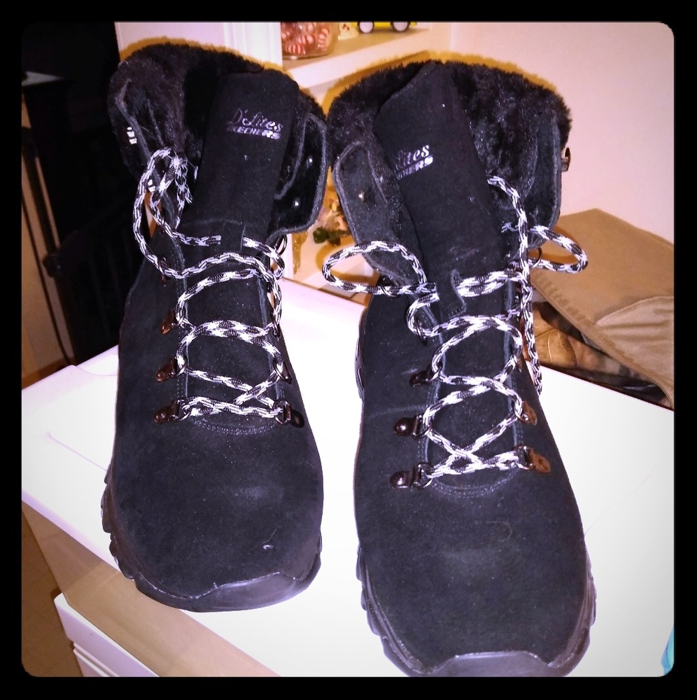 SKECHERS D'Lites - Alps boot size 11